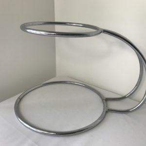 Two Tier Loop Cake Stand